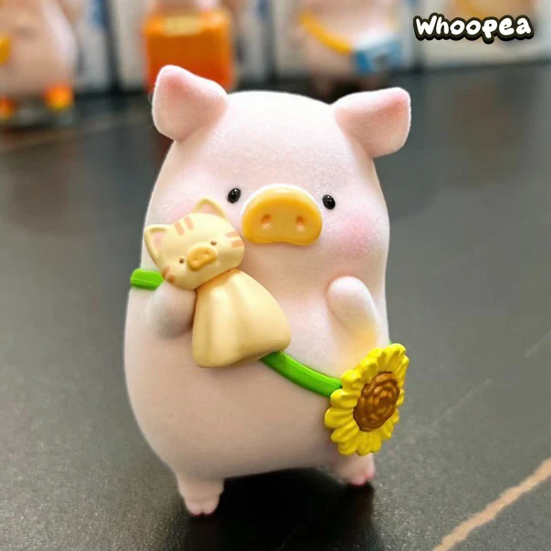 Lulu the Piggy's Travel Series Figure Blind Box - Image 4