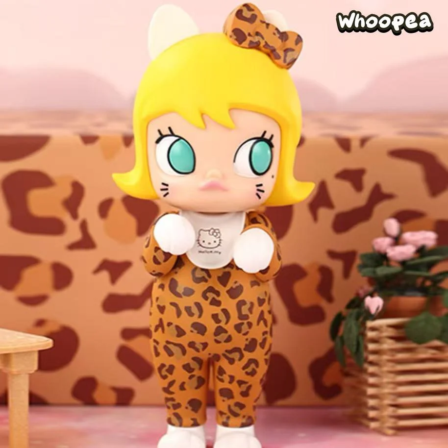 MOLLY x HELL0 KITTY (Exclusive Collector's Edition) - Image 3
