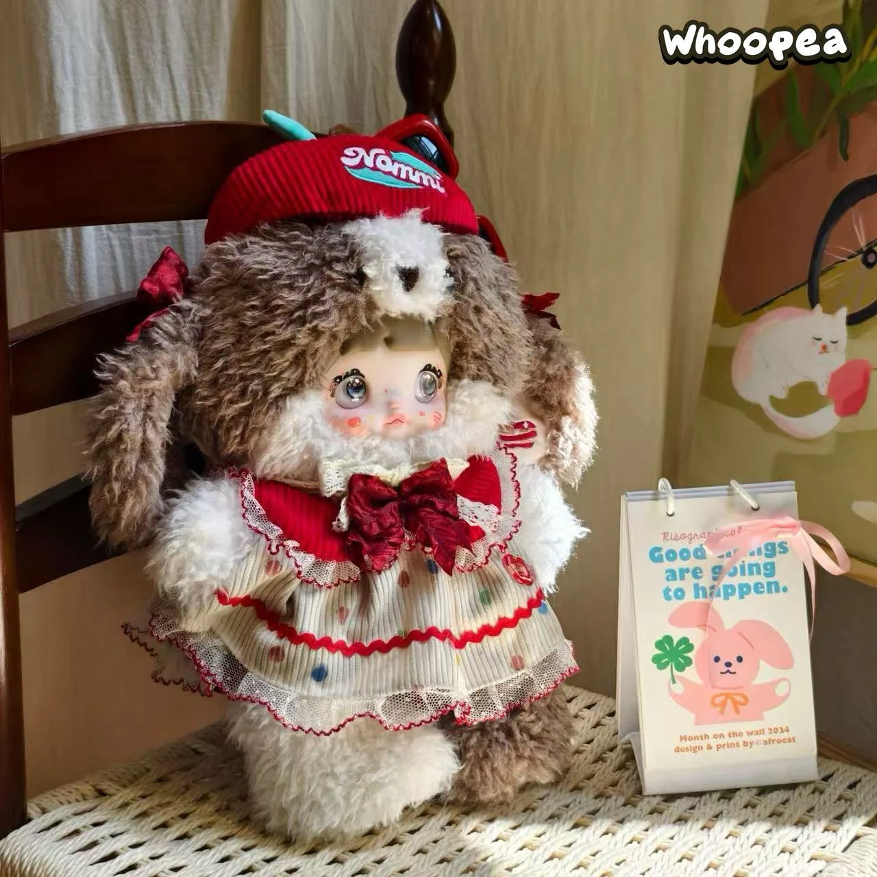 Nommi 400% Have a Bite of the Apple Series Plush, Exclusive Version - Image 5