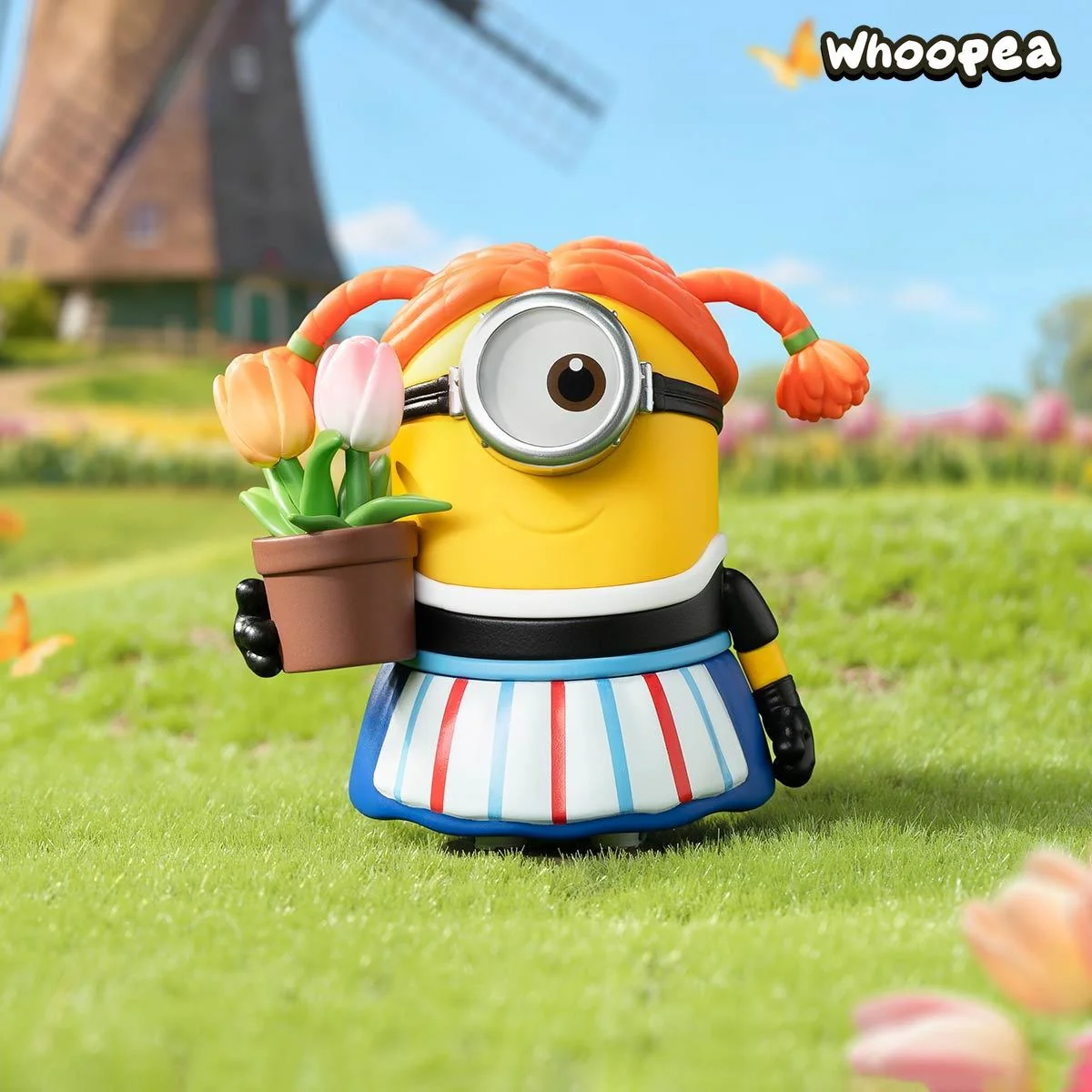 POP MART Minions Bello World Figure Blind Box - Image 8