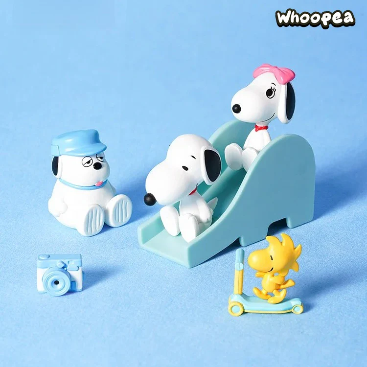 Snoopy PINK ME Series Mini Hanging Card Pendant Blind Box - Image 6